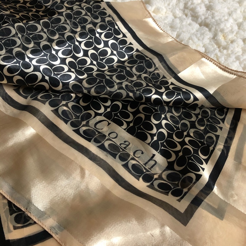 Coach scarf